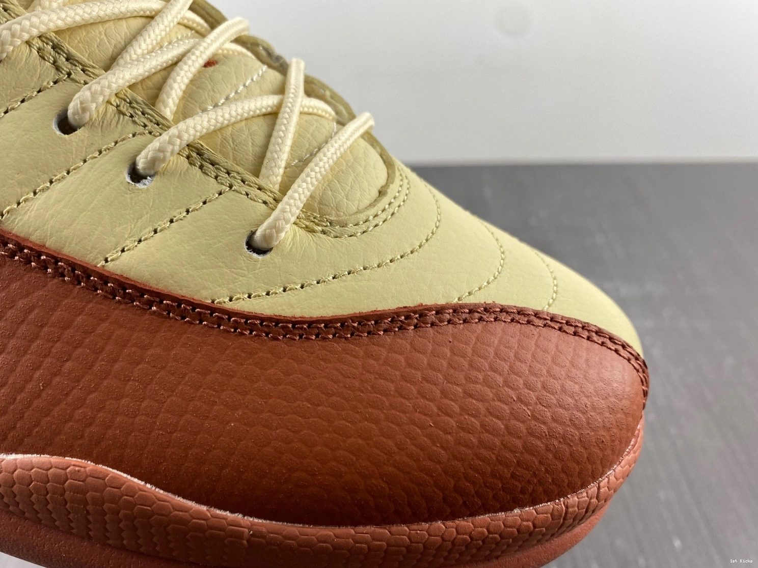 Golf DV1758-108 - Retro Jordan 12 Eastside 1202